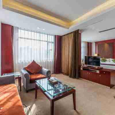 萬事達國際酒店（孝感高鐵東站店） Rooms