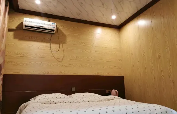 婁煩新興浴業住宿