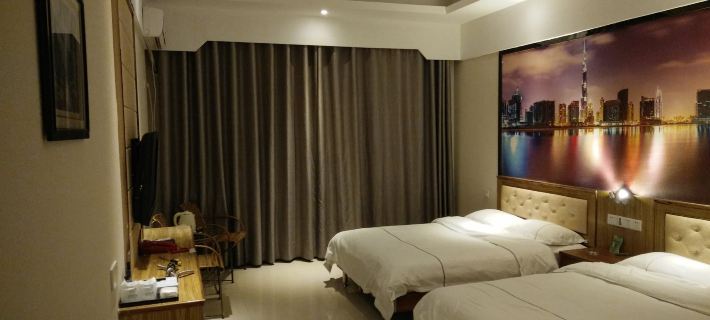 Shanghai Hanguang Ocean Hotel Hotele w: Powiat Shanglin