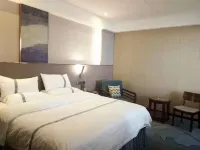 the Crown Inn Hotel Hotels in Shishou