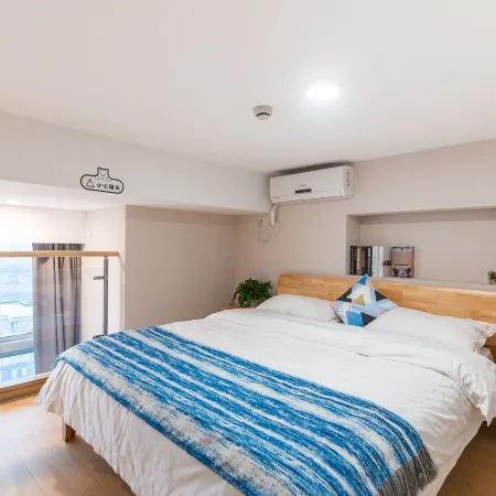 Ningbo Yujian Apartment (International Convention and Exhibition Center)