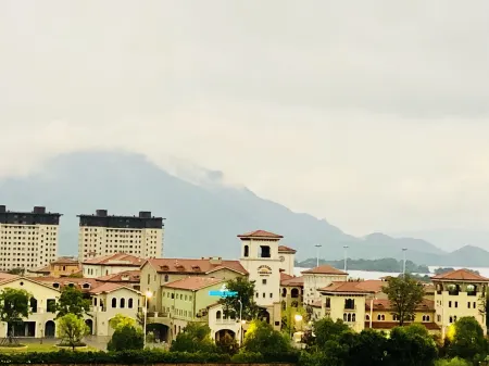 Qiandao Lake Lixuan Homestay Отели рядом с достопримечательностью «Xianshan Mountain»