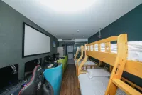 T-one E-sports Hotel(Shengzhou Wuyue Plaza)