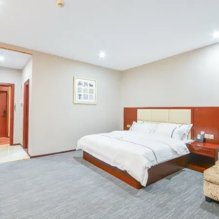 Huangping Lanyu Hotel