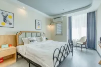 Boyue Jiatu Hotel (Urumqi Wanda Plaza High-speed Railway Station)