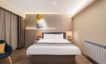 Homeinn Selected Hotel (Zhoukou Qiyi Road Wuyi Square)