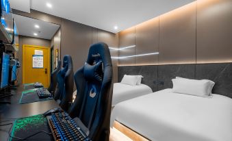 Jianyang 21st Theme Hotel