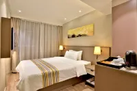 Homeinn Plus Hotel (Hangzhou West Lake Lakeside Wushan Square Hefang Street) Hotels near Qinghe Square