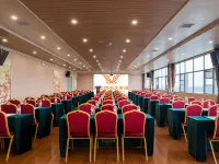 Vienna Hotel (Zhangshu Train Station)