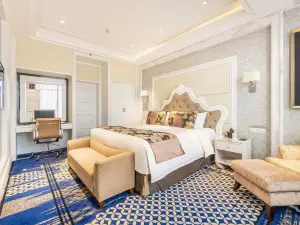 Joyce Hotel