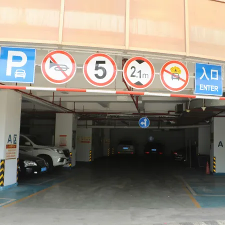 Xuanwei Meihuan Hotel