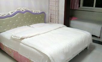 Fengxian Bishui Jiayuan Family Hotel