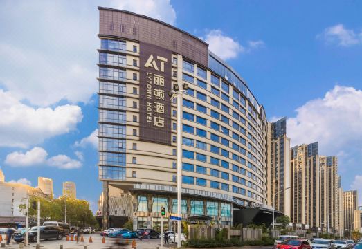 丽顿酒店（武汉光谷华中科技大学店）外景图