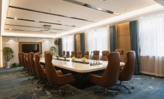 Courtyard by platinum Jingchuan Xingding Hotel