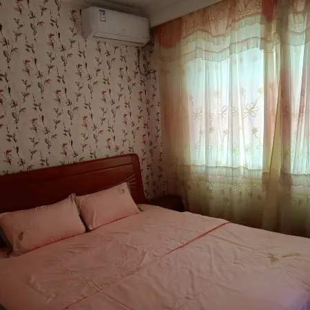 Laoting Zhongnan Tangshan Bay Scenic Apartment