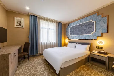 Bolomi Hotel Apartment (Qingyuan Shunying Times Square) Отели рядом с достопримечательностью «Ночная дока Тиншань, Северный река»