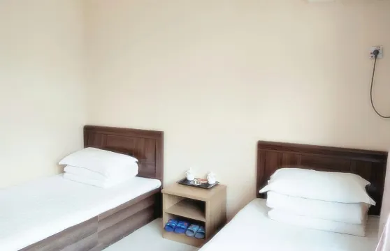 富裕聚鑫源旅館