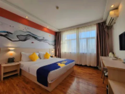 7 Days Inn (Guotai Plaza, Shengli Road, Linhe railway station)
