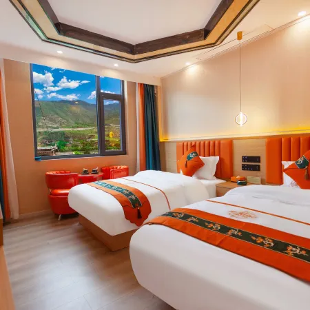 Orange Hotel