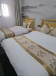 Tengyun Modern Tourism Base B&B (Jinyuan Branch) - balcony
