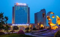 Sunshine Express Hotel Hotels in City Center/Emei Railway Station