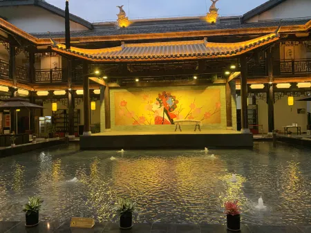 Rezen Retreat Zunyushiting Отели рядом с достопримечательностью «Zunyi Ocean World»