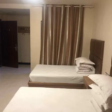 Xinxiang Jiaxin Hotel