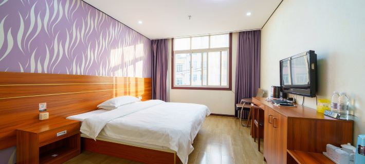 Xiangyu Homestay Hotels in Longlin
