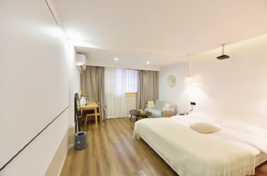 Lu'an Chongfeng Dianying Hotel