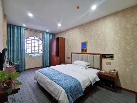 Fengjie Haizhi Peak Hotel Отели рядом с достопримечательностью «Qutang Gorge»