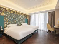 Jinjiang Metropolo Hotel Hotels near Drum Mountain