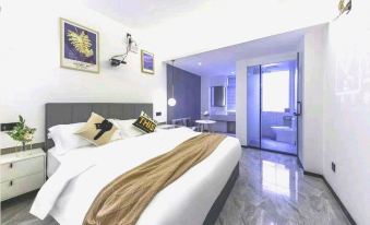 Changsha Tiangong Fashion Hotel (Wuyi Square Subway Station)