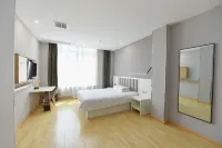 Motel Hotel (Shou County South Gate Roundabout)
