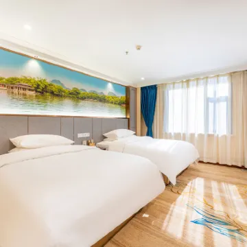Golden Oriental Business Hotel Hotels near Zhengjue Temple