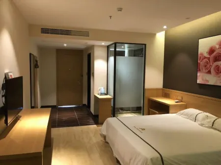 Jingjiang Fengrun Hotel Отели рядом с достопримечательностью «Huaide College of Changzhou University (Jingjiang Campus)»