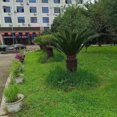 Pucheng Mengzhiyuan Hotel