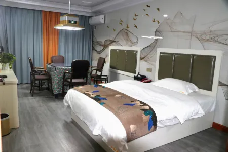 Pingjiang Jinfu Hotel Отели в г. Пинцзян