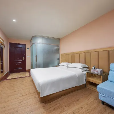Jiangxia Business Hotel (Guangzhou Technician College Huangshi East Road) Hotels near جبل بايون