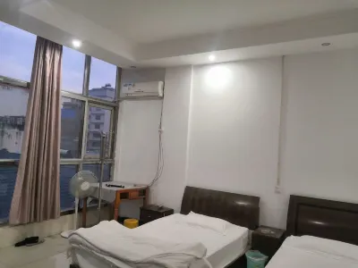 Zhenteng Hotel