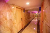 โรงแรมฮัวเหม่ย ซุ่ยจง - ที่มีที่จอดรถ