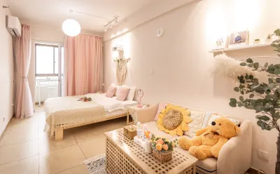 Fangcaoqi Homestay