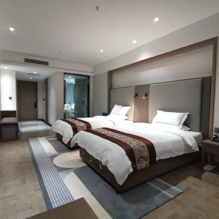 Luliang Jinhai Business Hotel