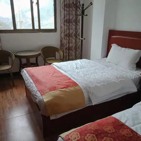 Hotels in Chabuchava Longchuan