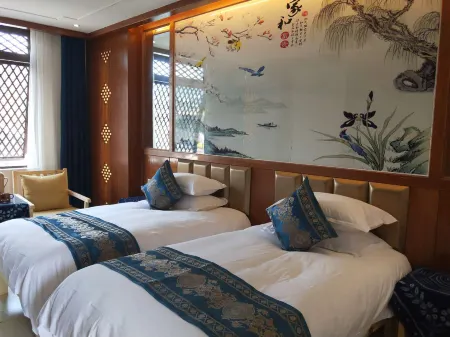 Jianchuan Lushi Inn Отели рядом с достопримечательностью «Jianchuan Old Town»