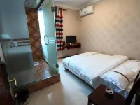 Chongqing Xihu Hotel Отели рядом с достопримечательностью «Дунг-Цзин»