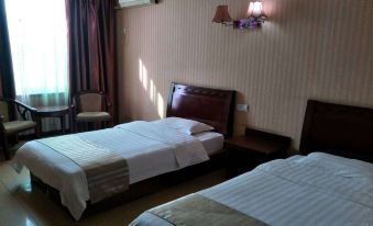 Lingbao Qingya Express Hotel