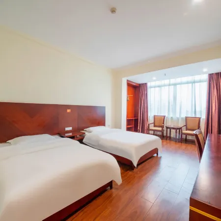 Laibin Xinfubusiness Hotel (Zhenghe Pedestrian Street)