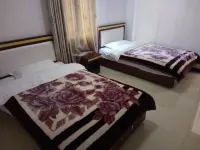 Maoxian Errongkexi Business Inn