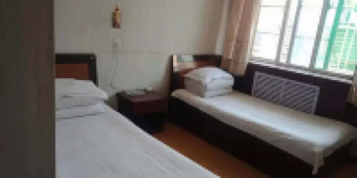 Luliang Jinpeng Hotel