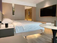 Lanhuxiu Smart Apartment (Linying Dongfang International Yizhou City) Hotels in Linying